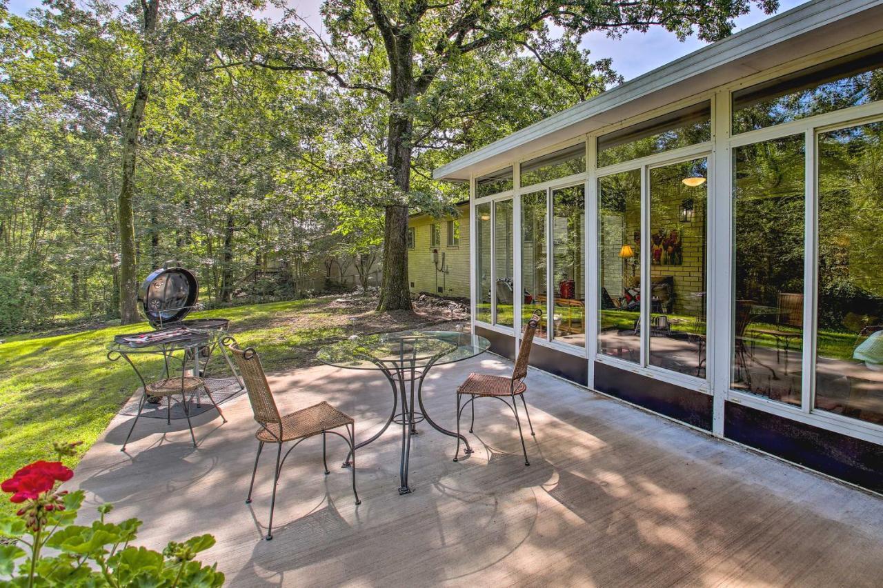 Charming Hot Springs Home With Sunroom And Yard Eksteriør billede